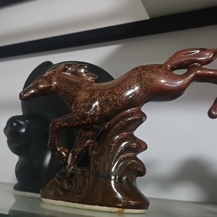 用****子摆件马红色，，，