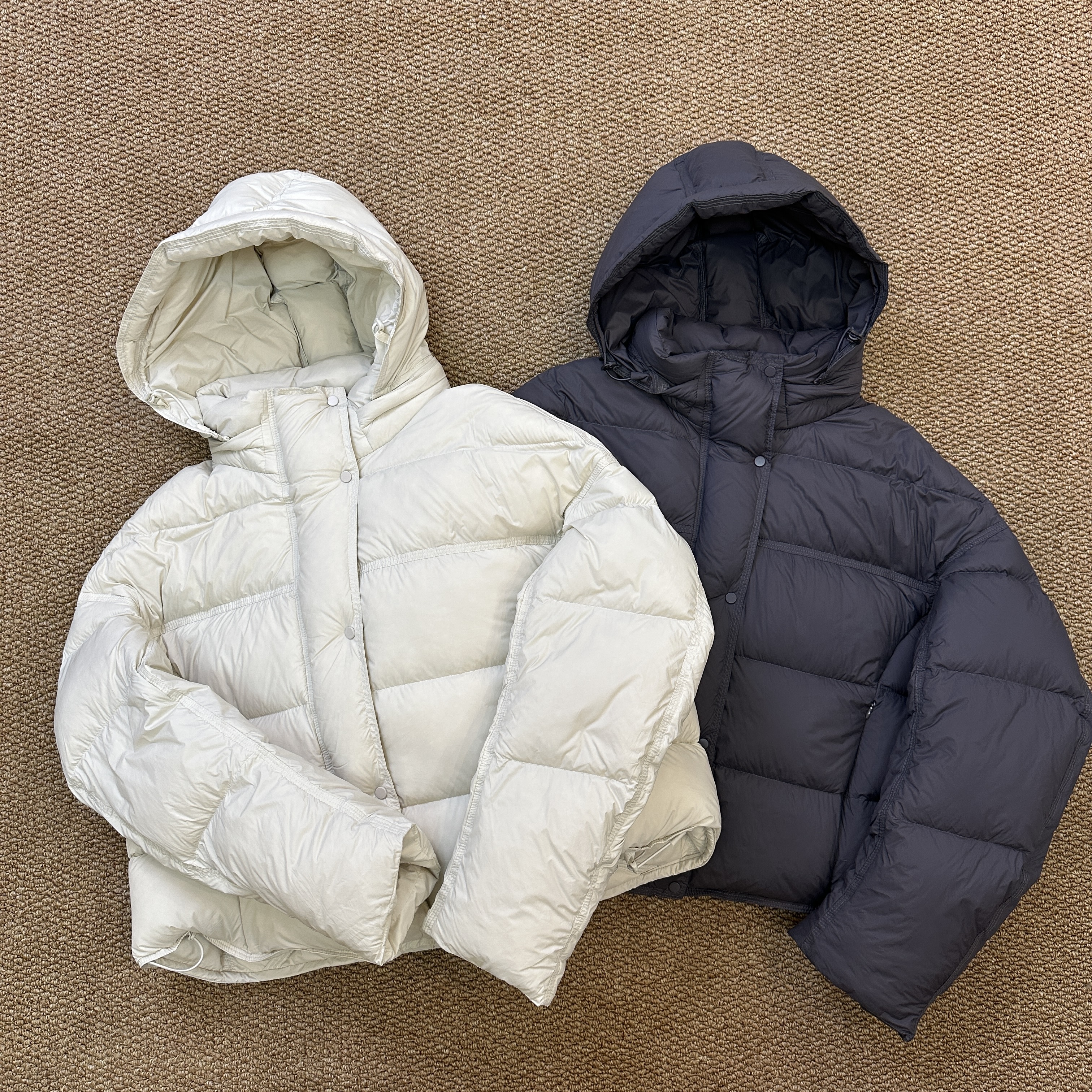 白鹅绒面包服女短款连帽宽松泡芙羽绒服冬季外套