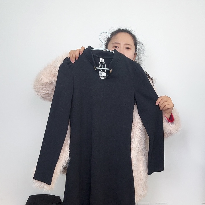 漂亮美眉的魅力衣服
