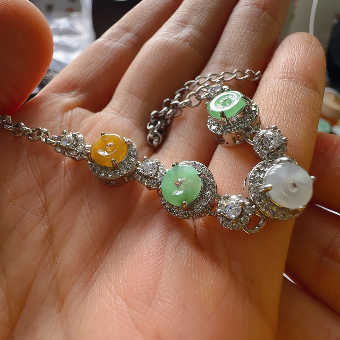 翡翠未镶嵌手镯翡翠150