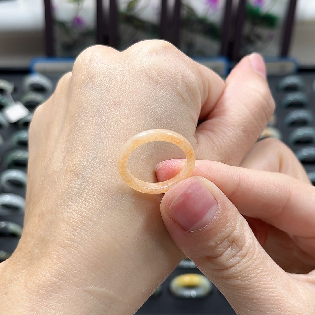 未镶嵌戒指翡翠翡翠