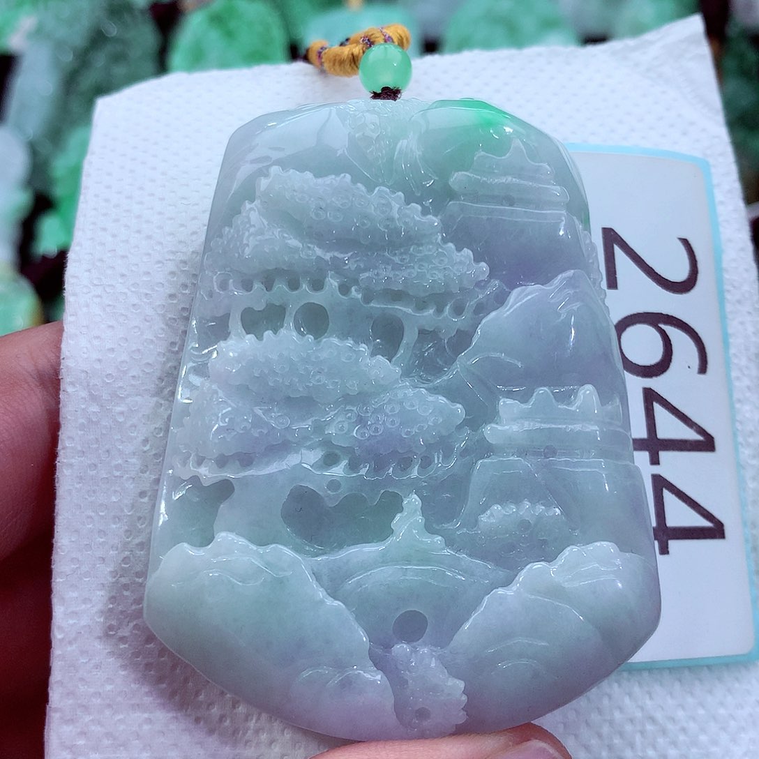 吊坠(不含链)未镶嵌翡翠