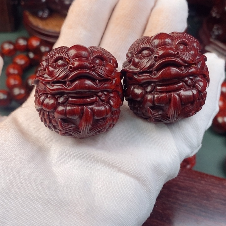 小叶紫檀其他（檀香紫檀）