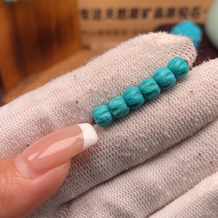 绿松石未镶嵌珠宝奇石6.3