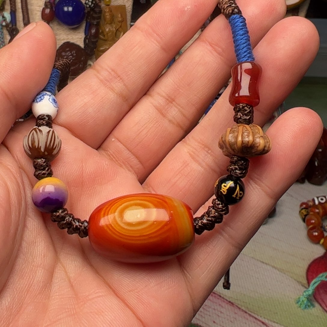 玛瑙/玉髓颈饰未镶嵌