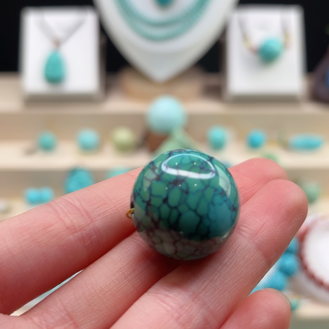 绿松石配饰未镶嵌