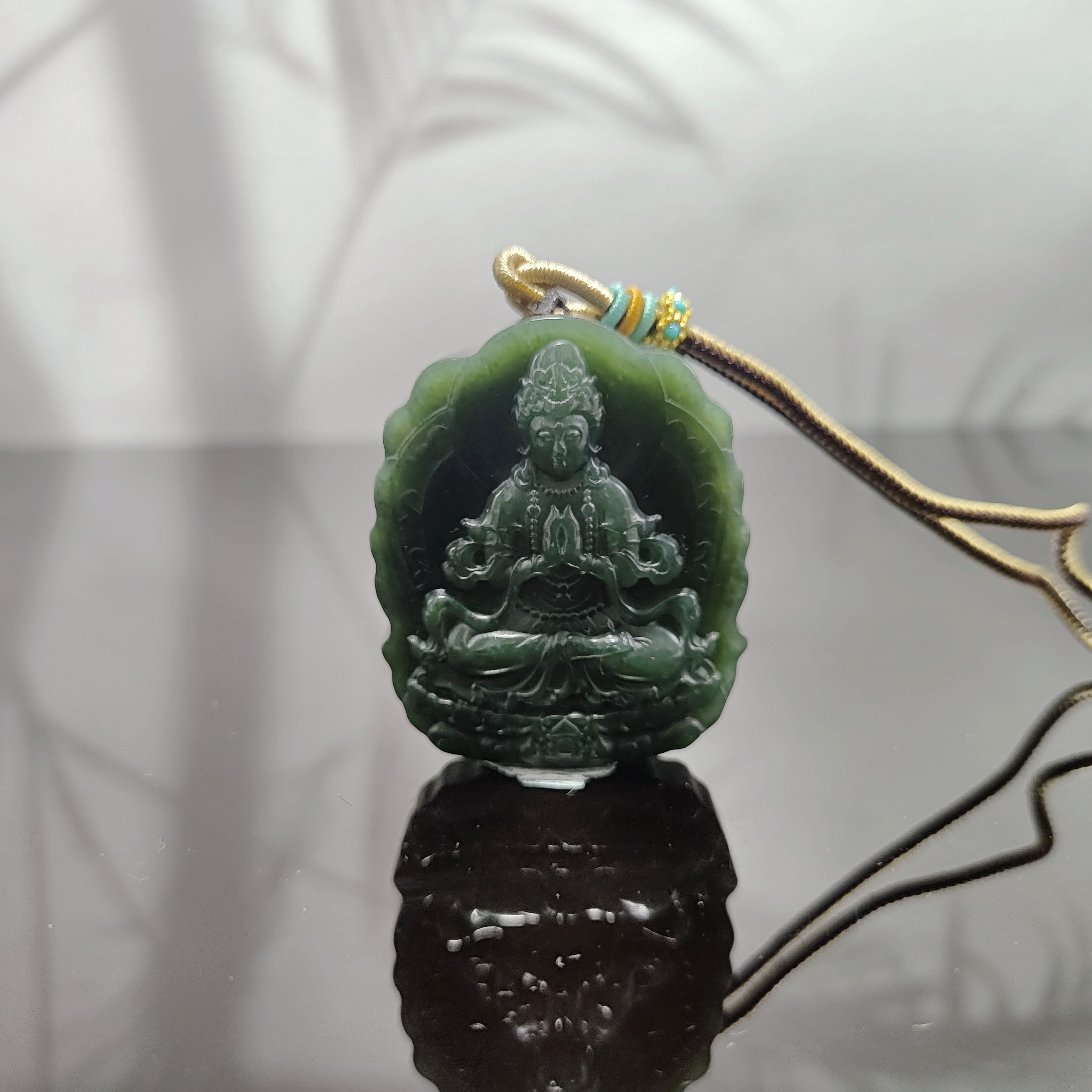 L和田玉观音吊坠0268