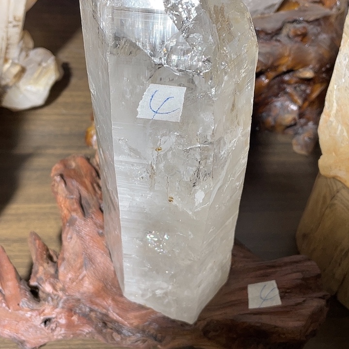 水晶水晶未镶嵌?**宝水晶