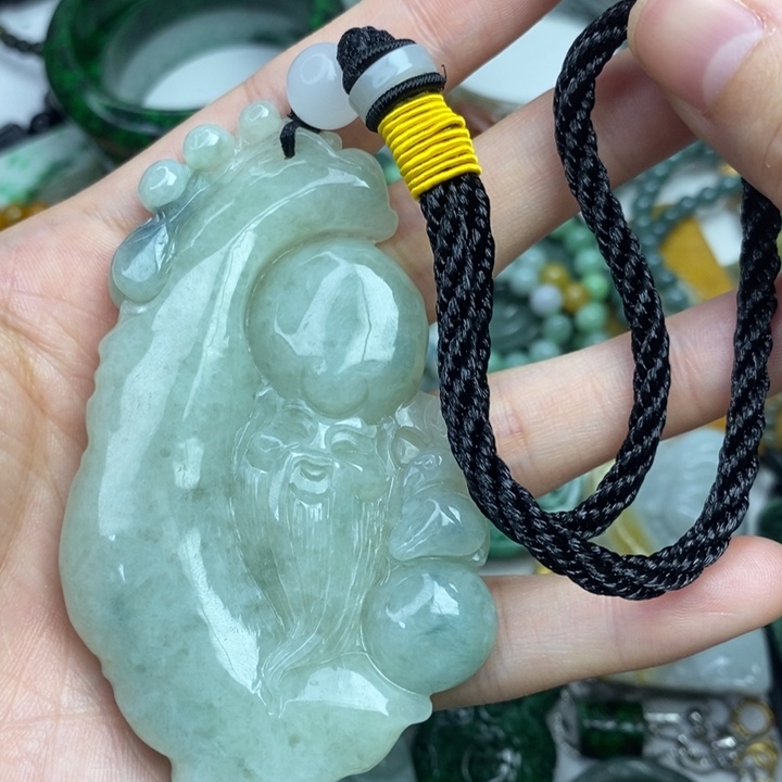 颈饰未镶嵌翡翠吊坠