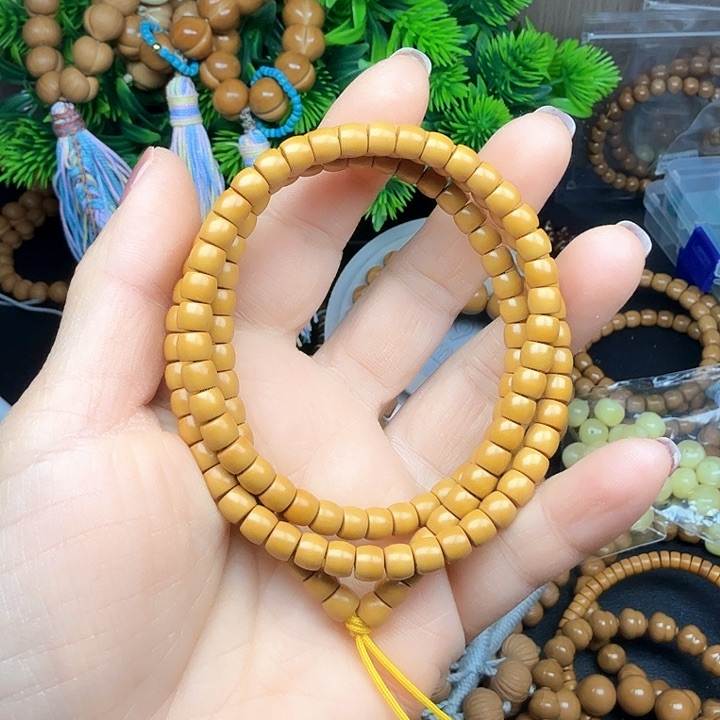 吊坠猴头核桃长****圣全品橄榄核尖璧