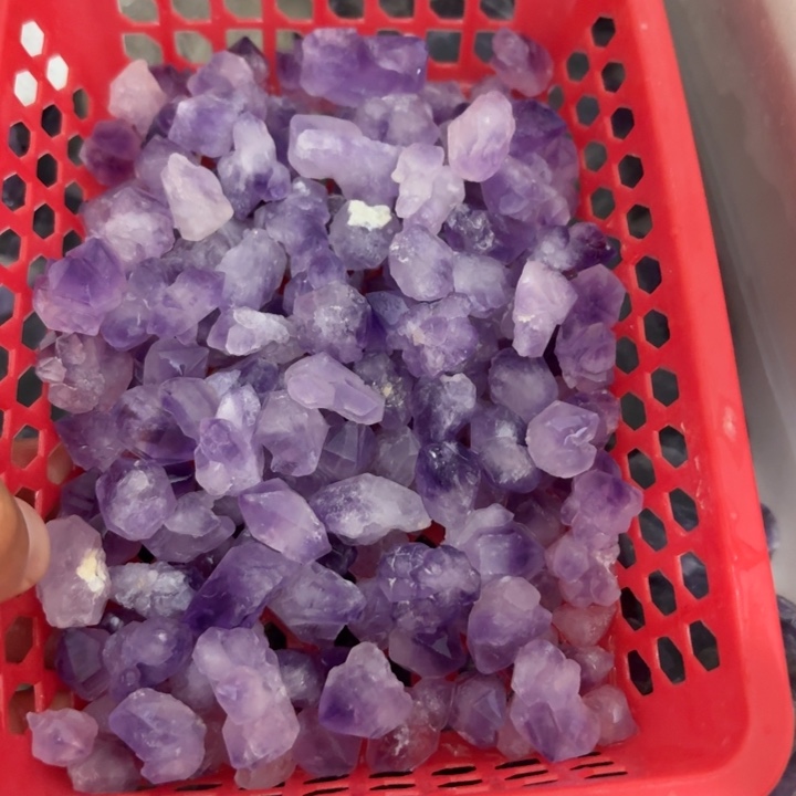 未镶嵌水晶大型摆件（非配饰）