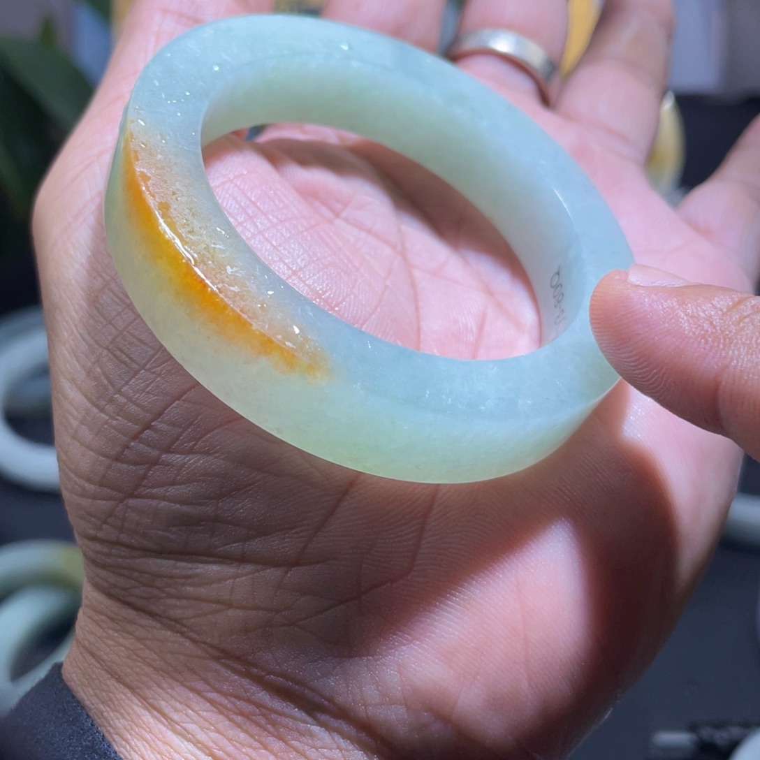 o***l定制翡翠未镶嵌52翡翠手镯