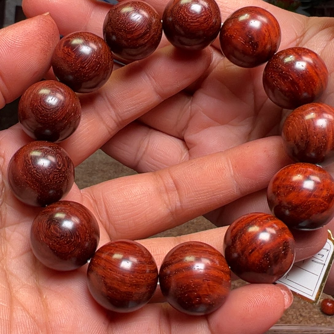 檀香紫檀（小叶紫檀）手串1.8鸡翅纹