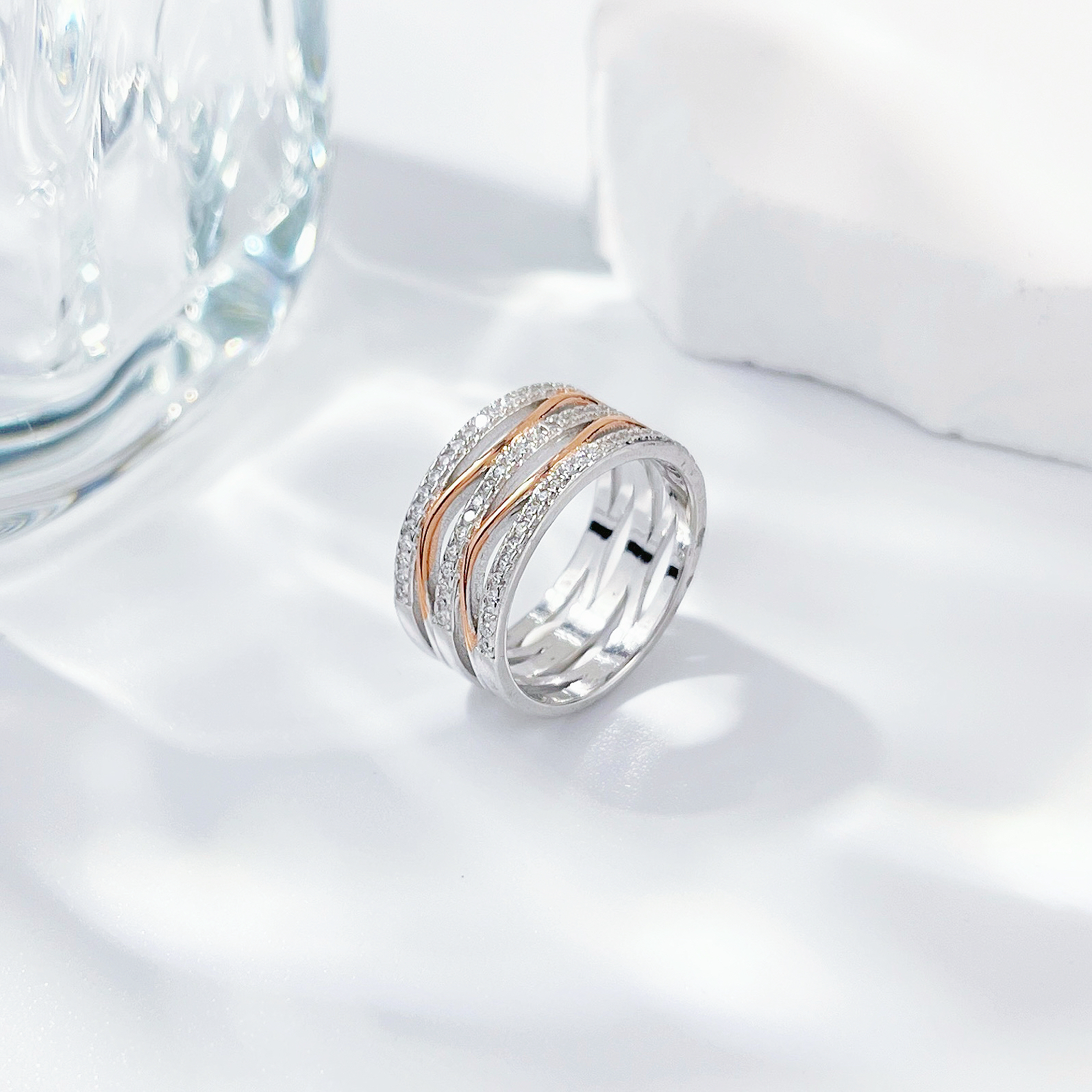 925银锆石戒指 法式双色线条戒指女ins新款高级感复古气质