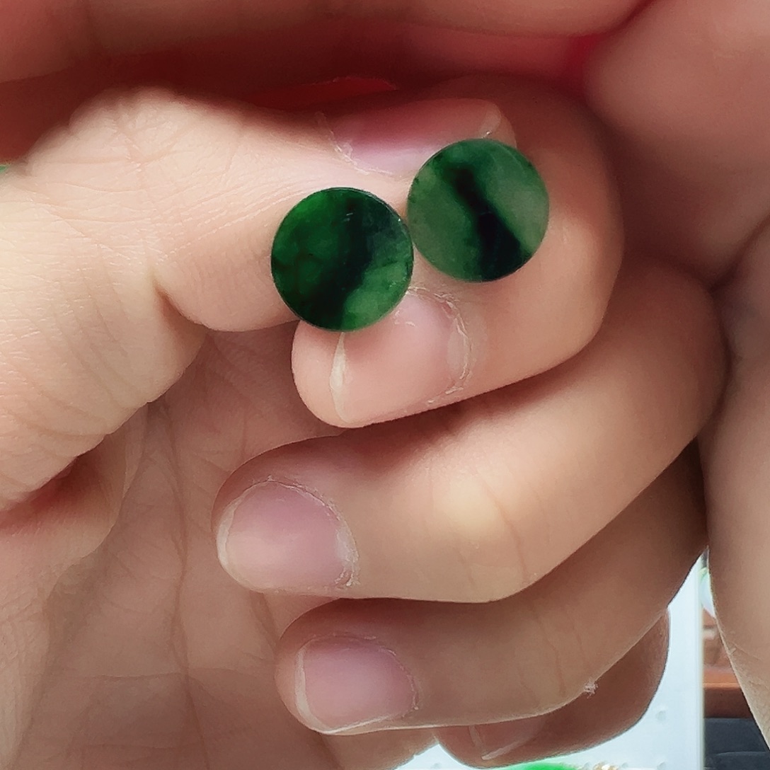 翡翠耳饰未镶嵌耳饰