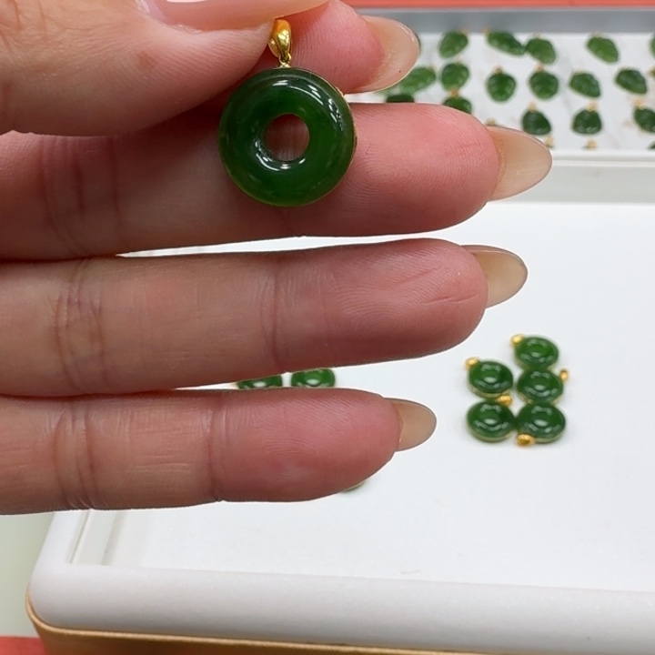 和田玉18K金镶嵌颈饰实在