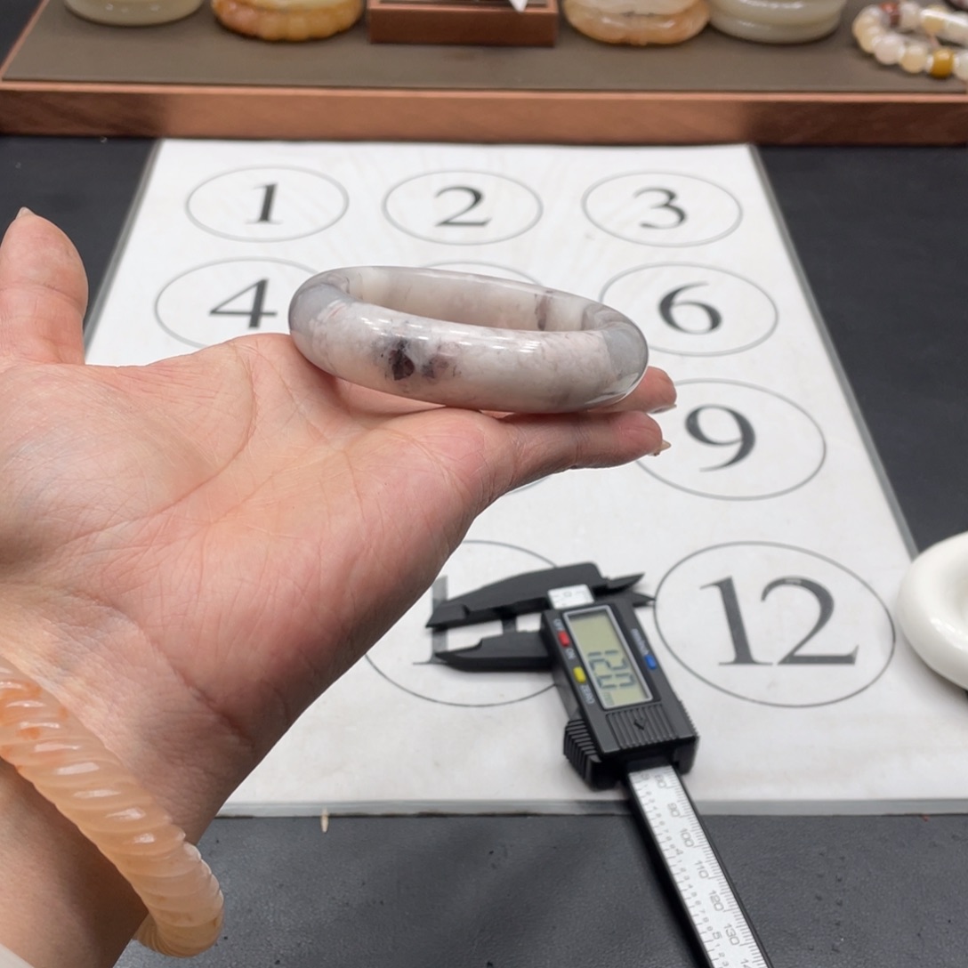 查罗石手镯未镶嵌冯**姐