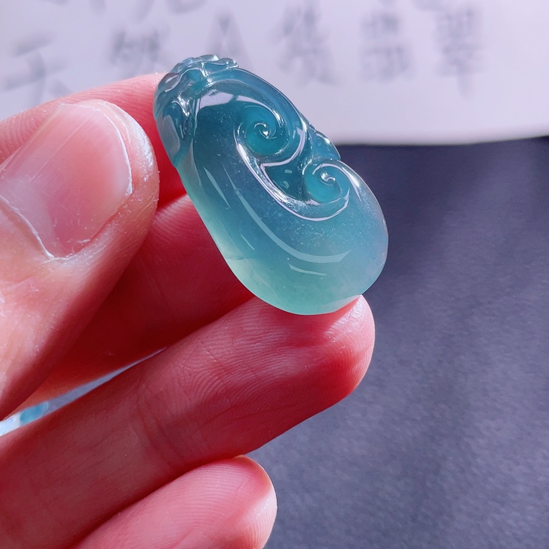 翡翠颈饰未镶嵌88888888