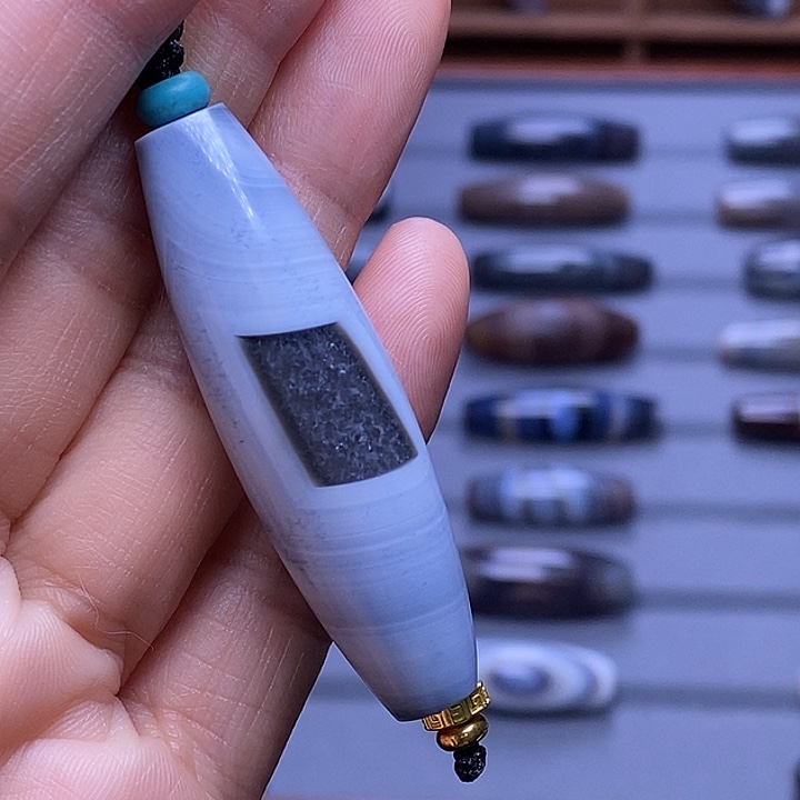 醉***地玛瑙/玉髓未镶嵌颈饰