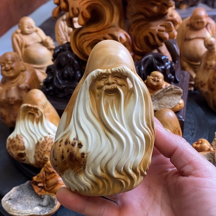 柏木顺**张工艺品摆件制作工艺
