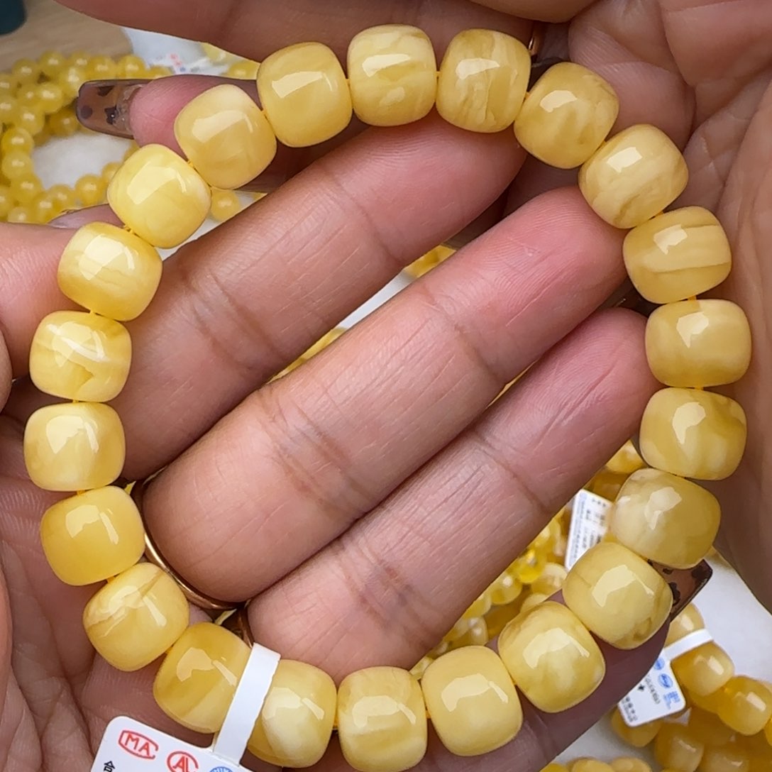 蜜蜡手链未镶嵌白花老型手串