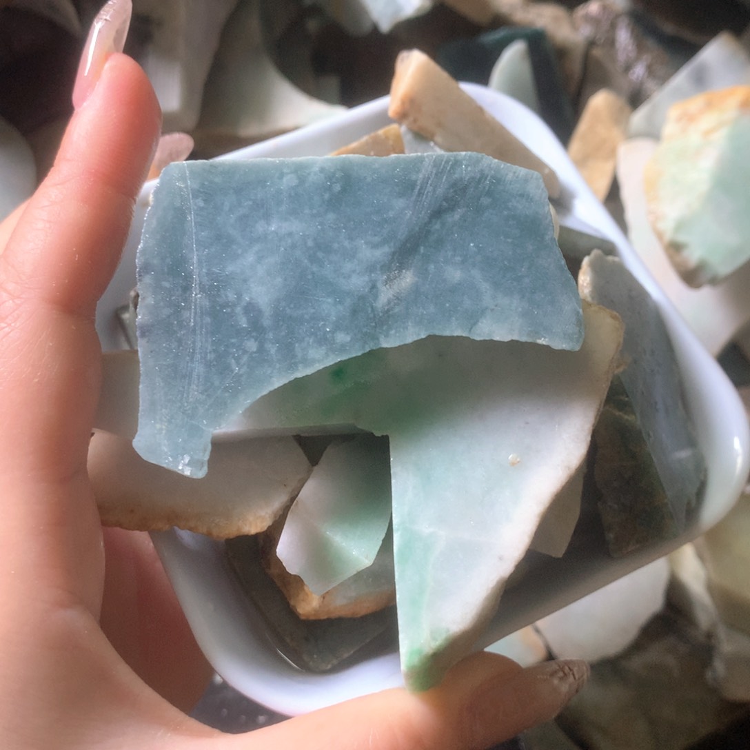 翡翠未镶嵌颈饰缅甸天然翡翠