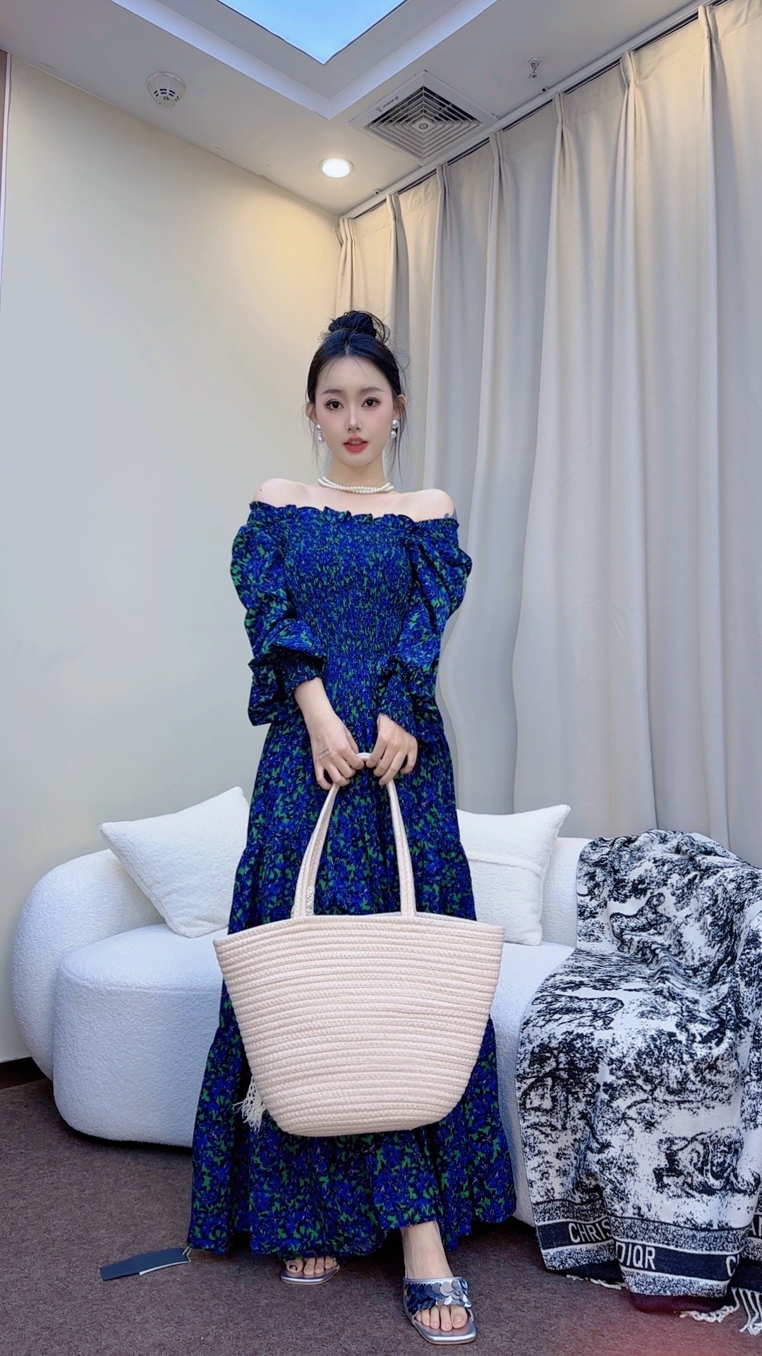 2025新款收腰泡泡袖一字肩印花碎花连衣裙长裙