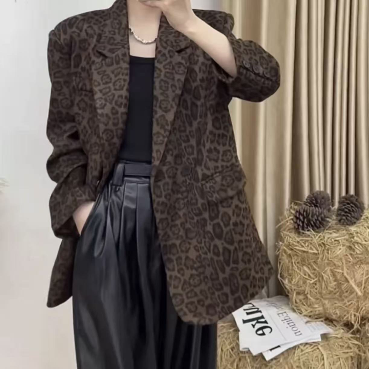 羞羞大码【柳色杉林】女士秋季高级感豹纹西装外套赫本风时尚休闲