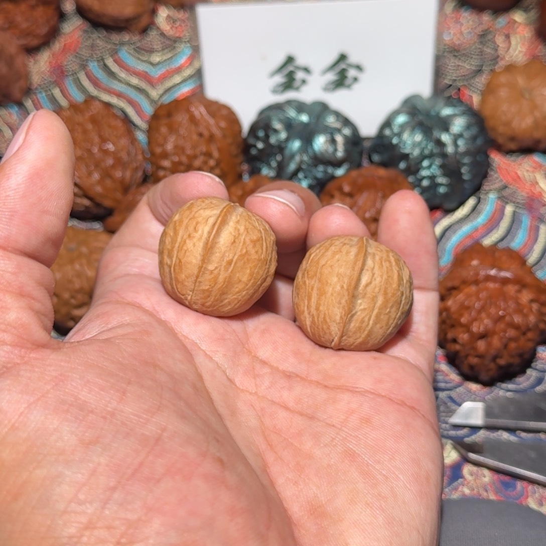 把件文玩核桃0084木鱼元宝，尺寸27 29 28