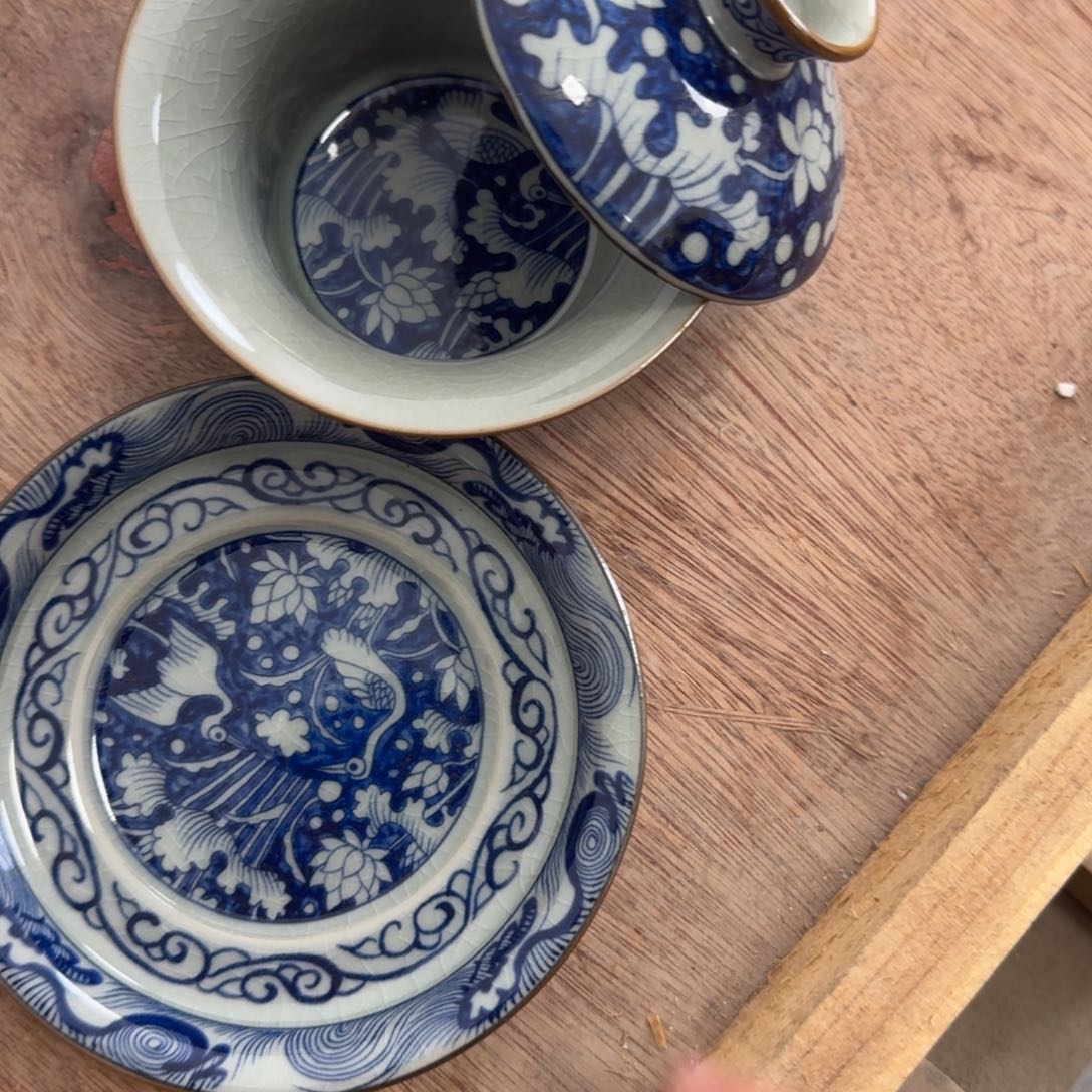 一路连科马蹄盖碗