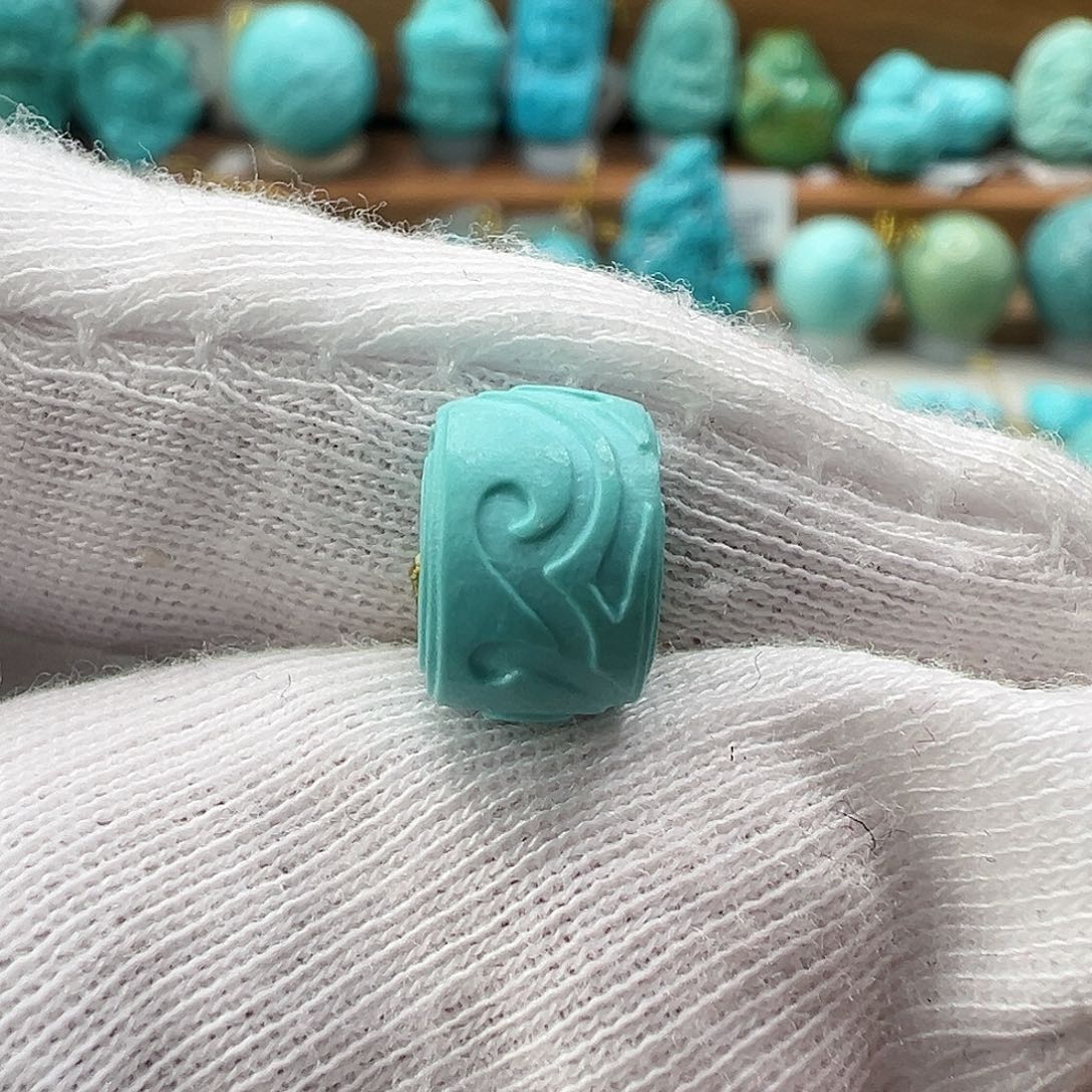 绿松石配饰未镶嵌