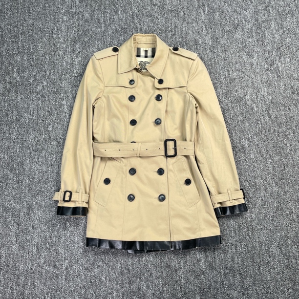 95新 BURBERRY/博柏利 5364/Burber翻领双排扣撞色拼接风衣95微瑕