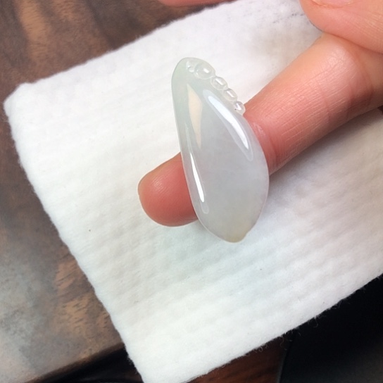 翡翠未镶嵌颈饰缅甸A货，每天下午1点半开播