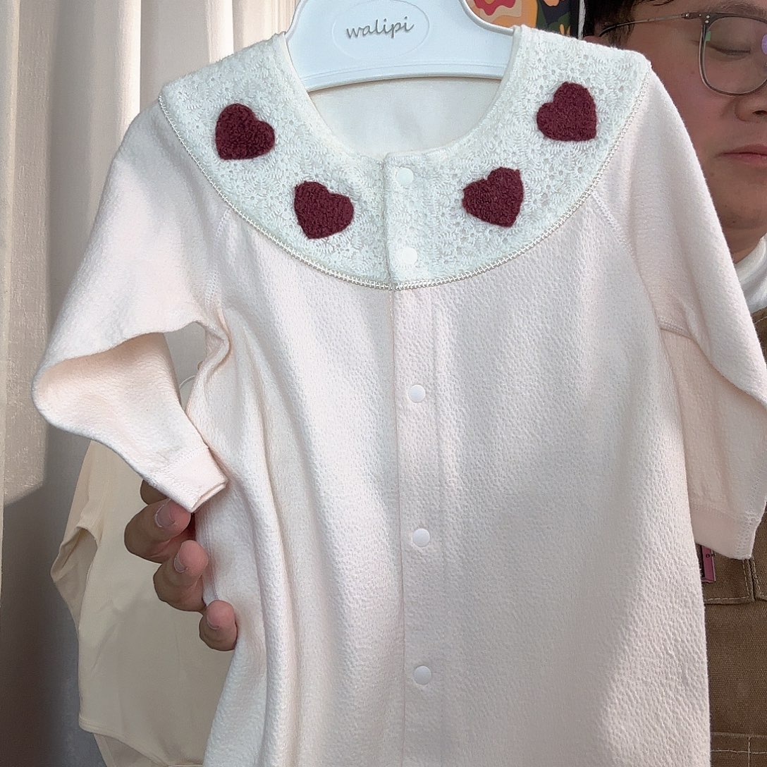 静***长袖长爬爱心90码