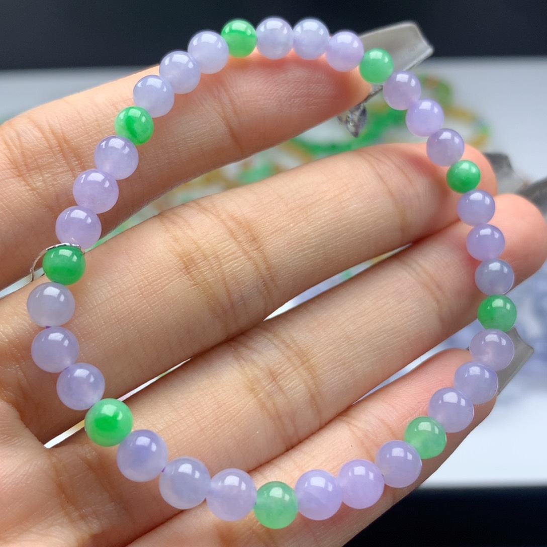 翡翠手链未镶嵌卡