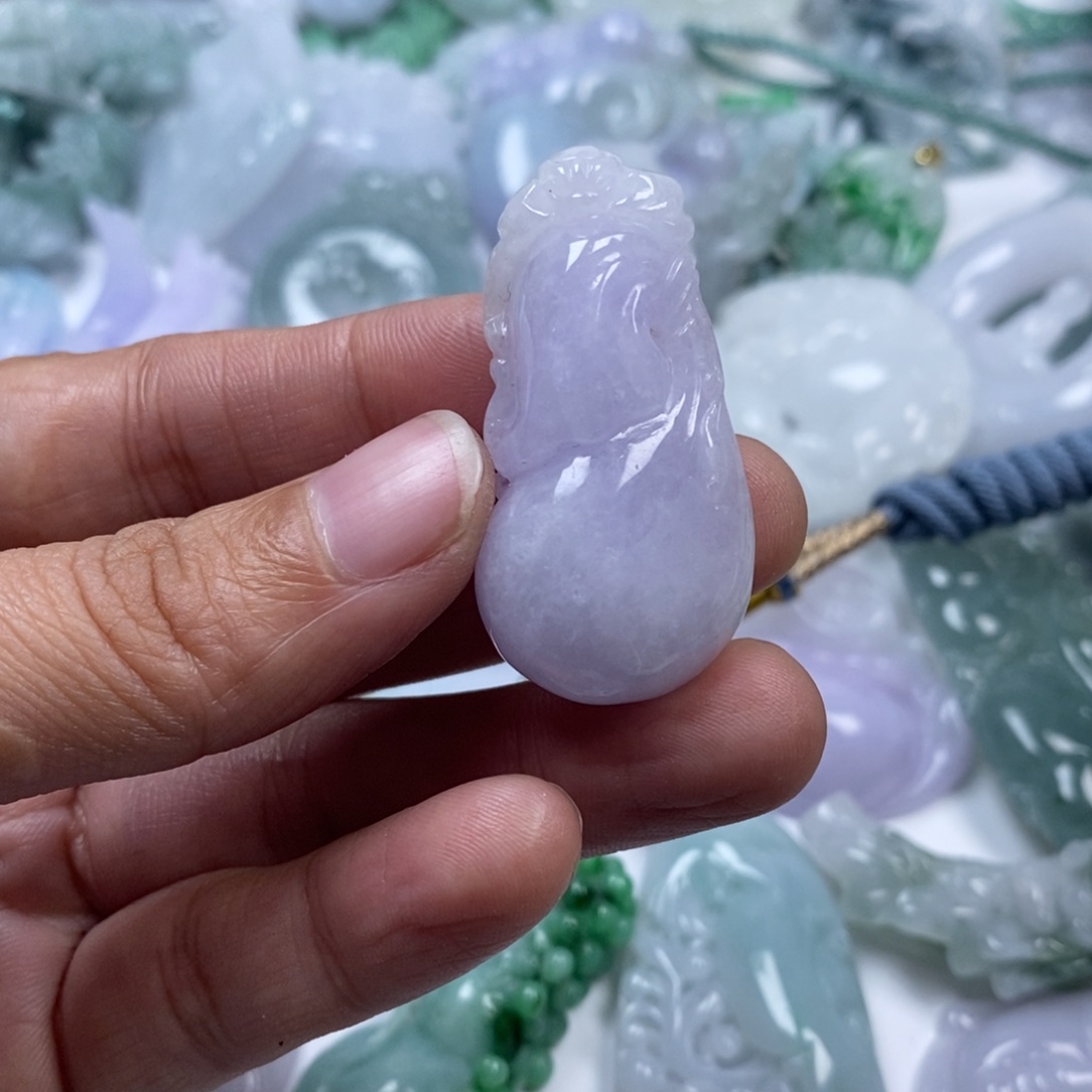 颈饰未镶嵌翡翠筱**韵翡翠