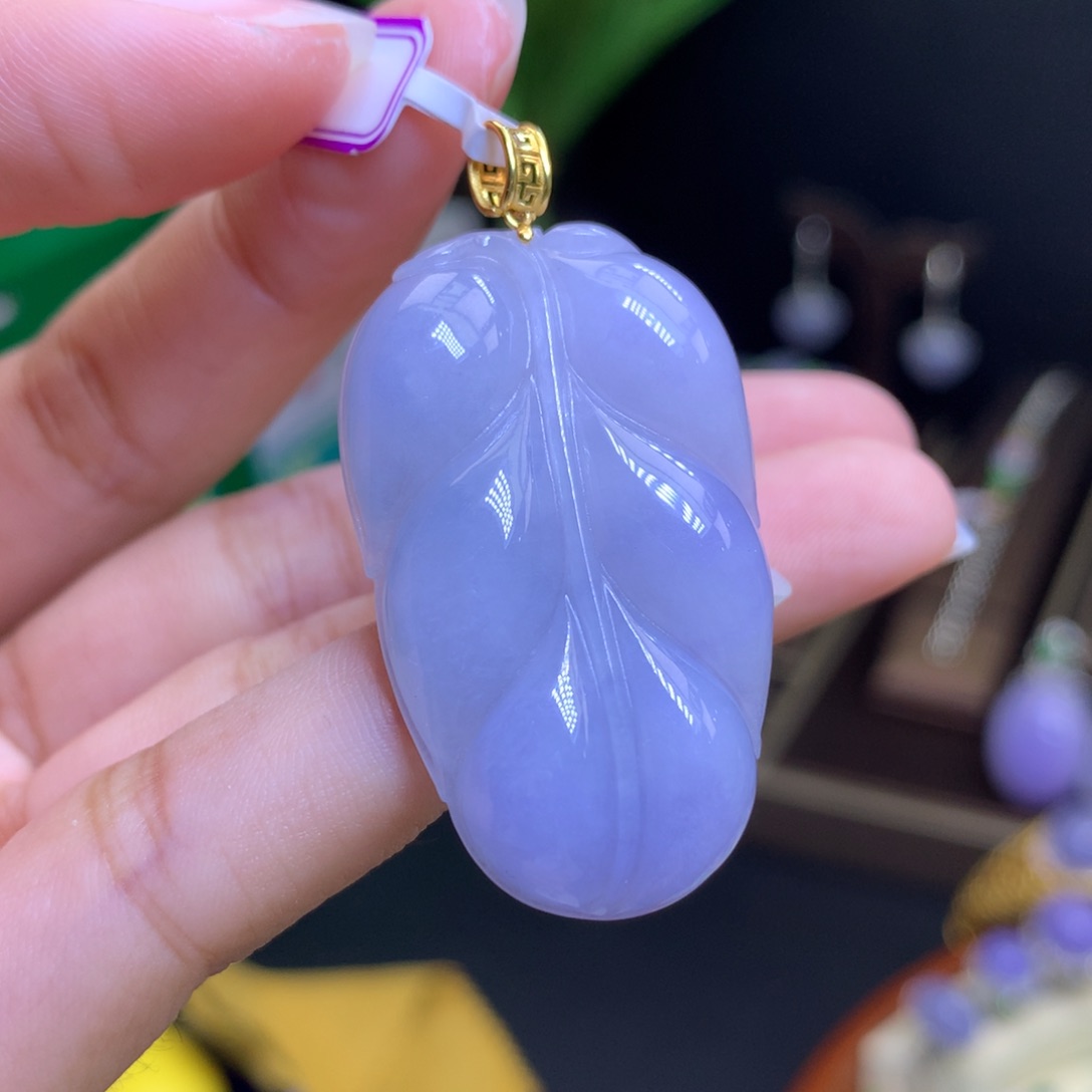 翡翠颈饰18K金镶嵌天然