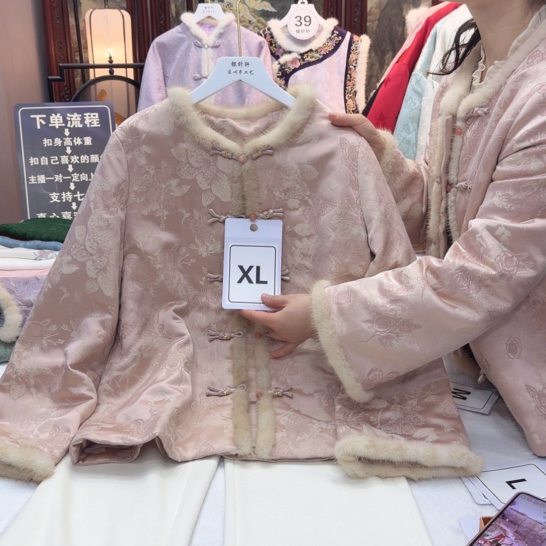 @***花非遗文化遗产的传承人之一