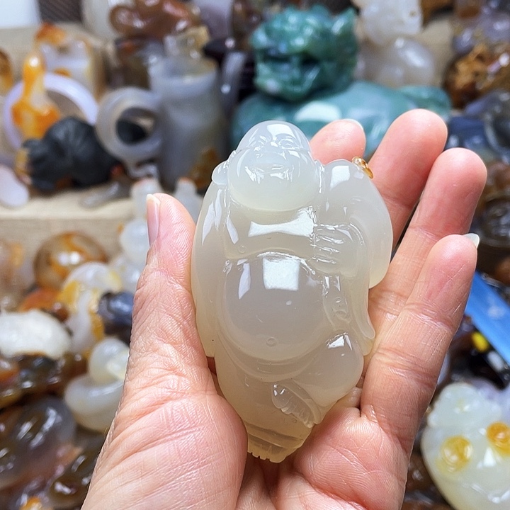 玛瑙/玉髓饰品未镶嵌寒***?