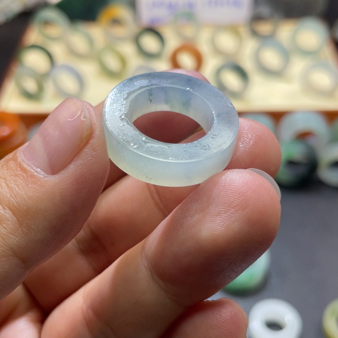 【闪购商品】定制翡翠未镶嵌天然翡翠7-18圈