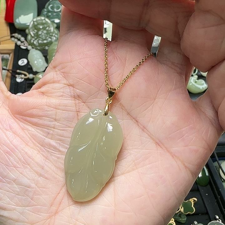 颈饰银S925镶嵌和田玉