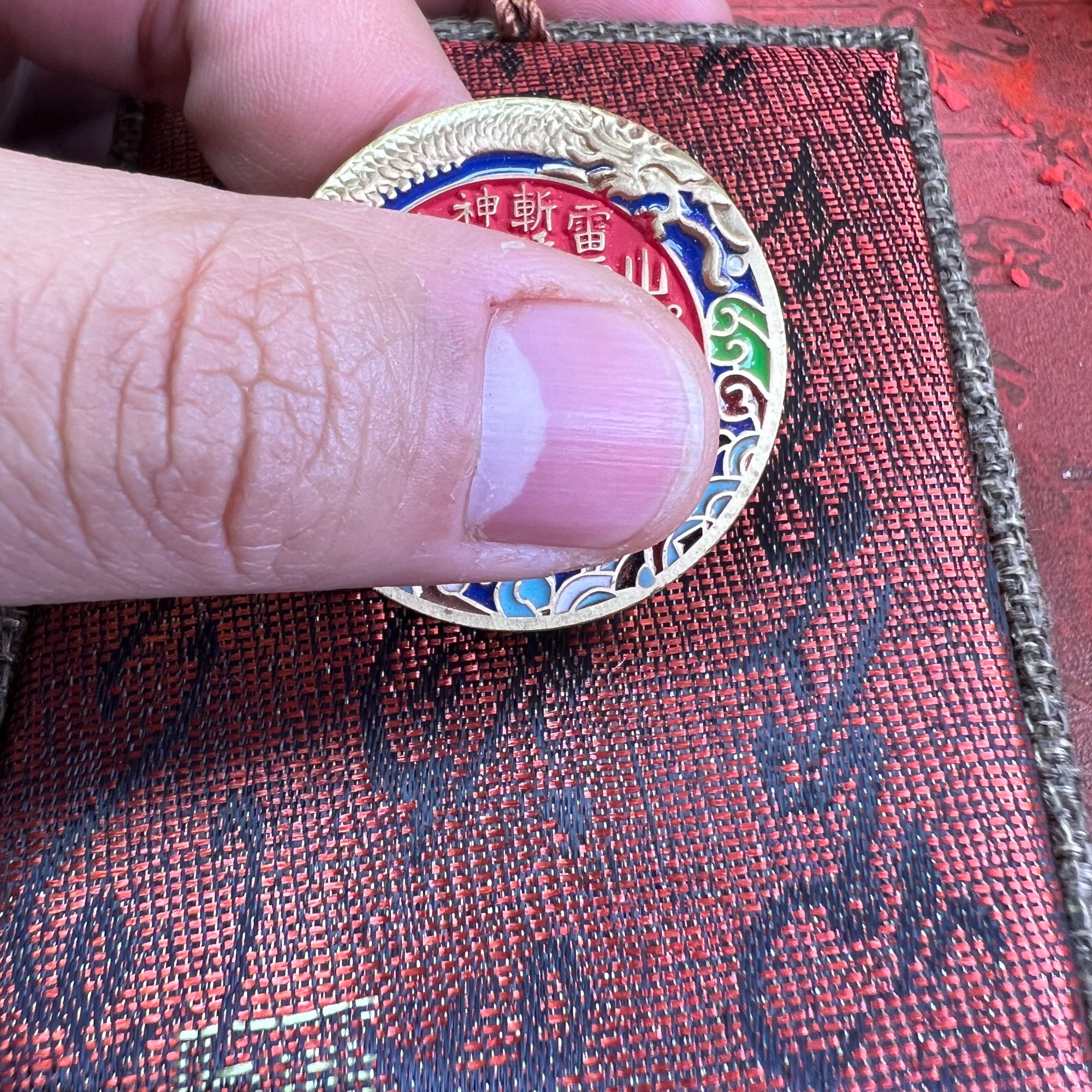 珐琅山贵挂件/手机壳/包包挂件/钥匙扣/摆件