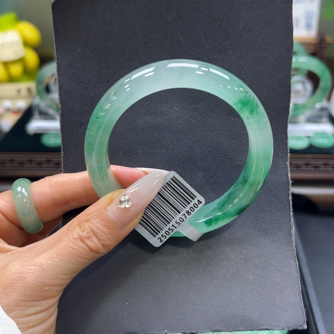 石英质玉（非洲翠）未镶嵌手镯58-59