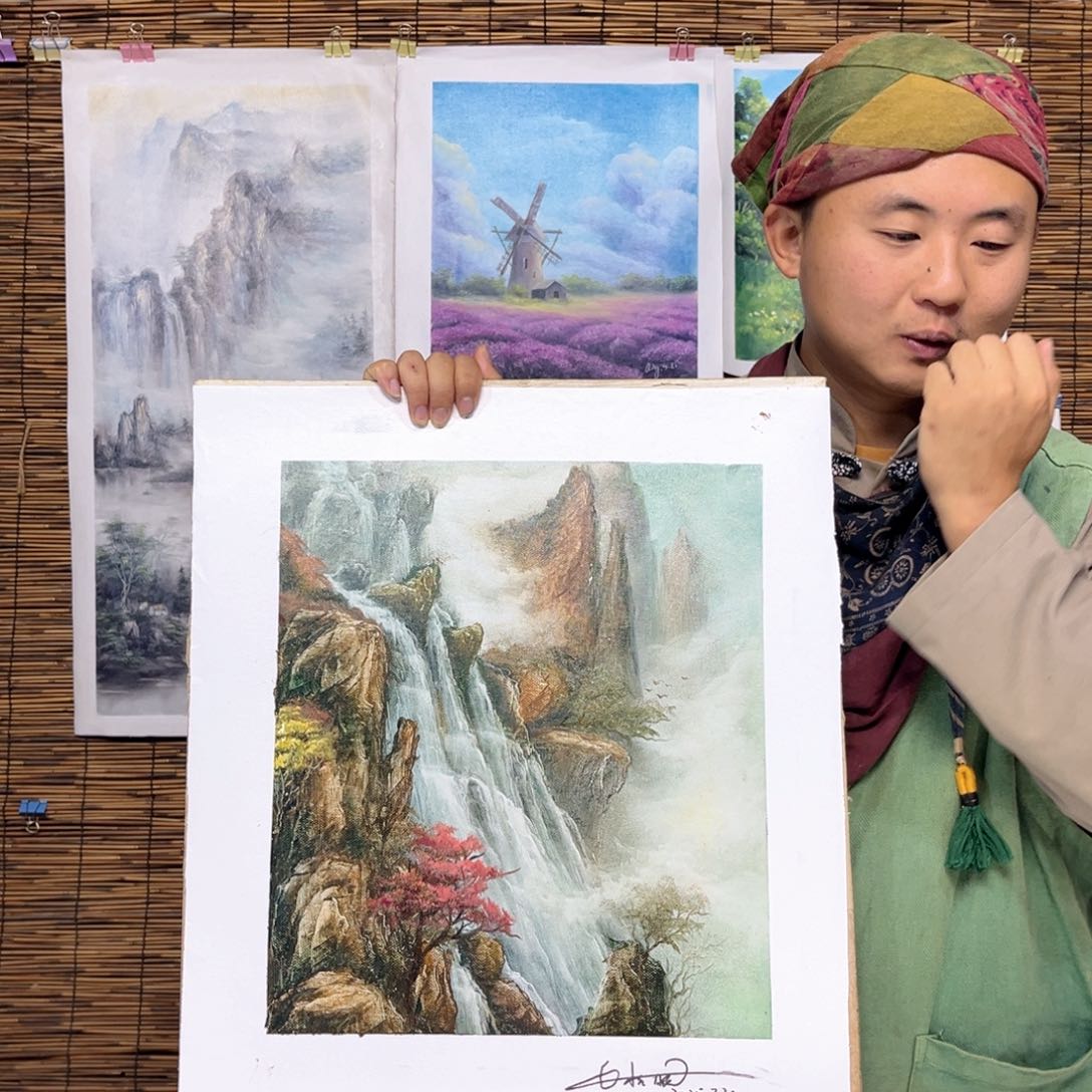 油画行路人小院绘画作品竞拍