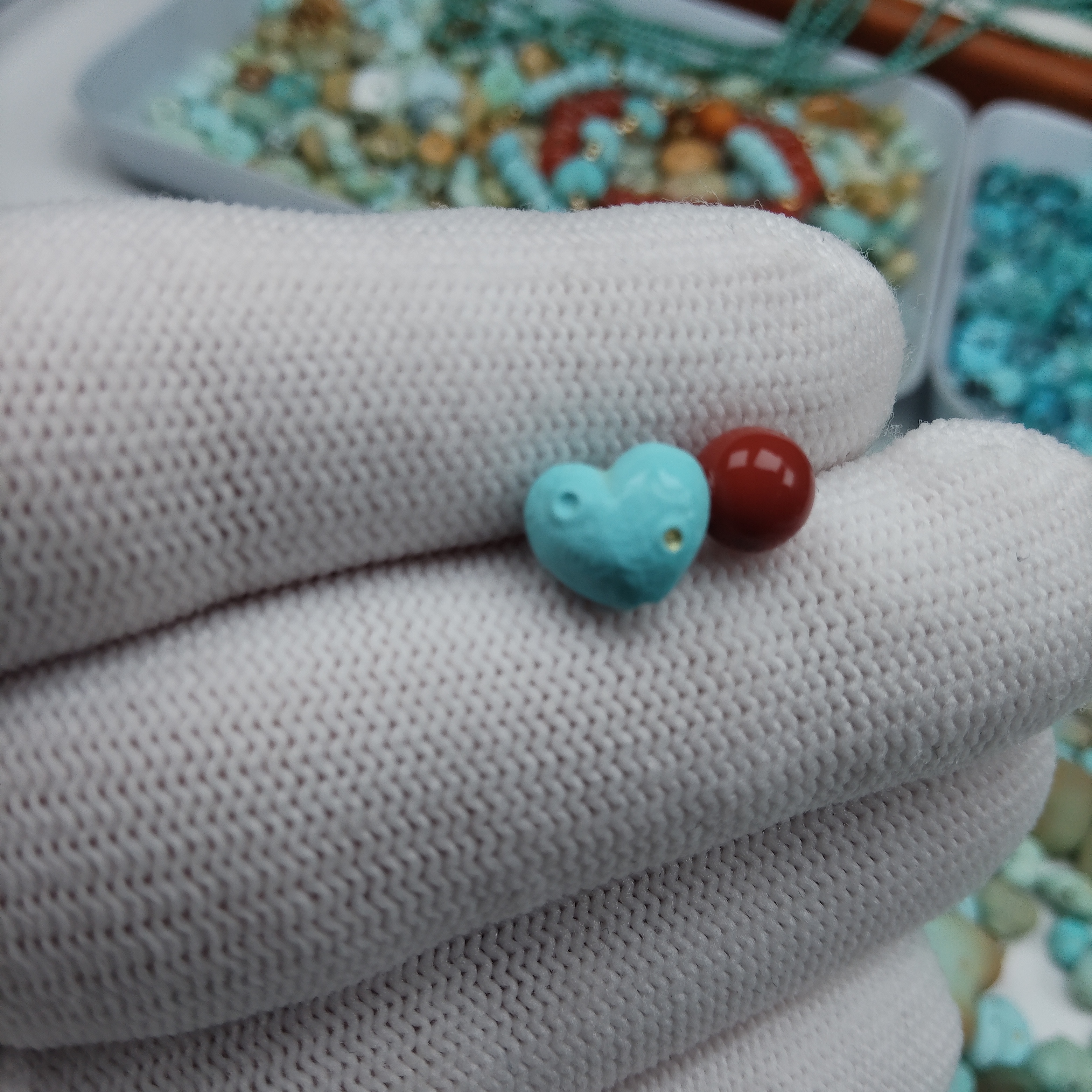 天然原矿南红配饰