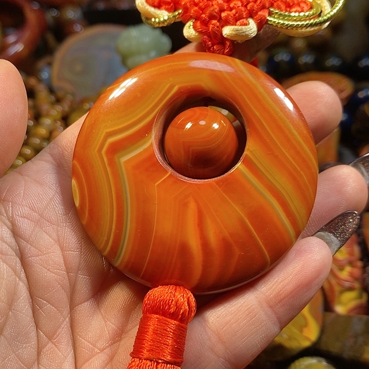 玛瑙/玉髓手镯未镶嵌君*