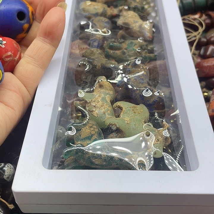 楚***子玛瑙/玉髓未镶嵌颈饰