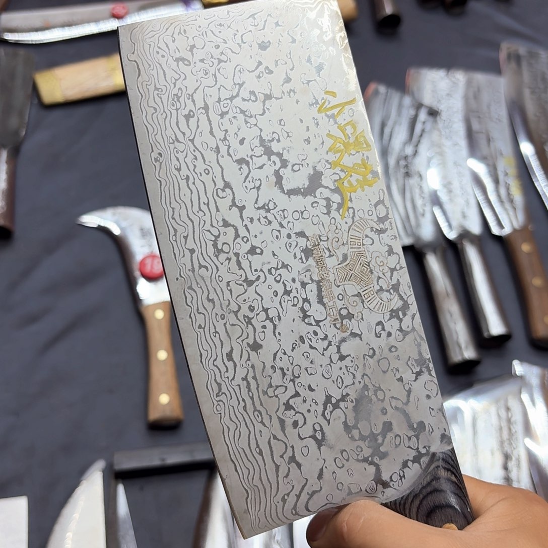 高碳锰钢云南阿老表手工锻打家用刀