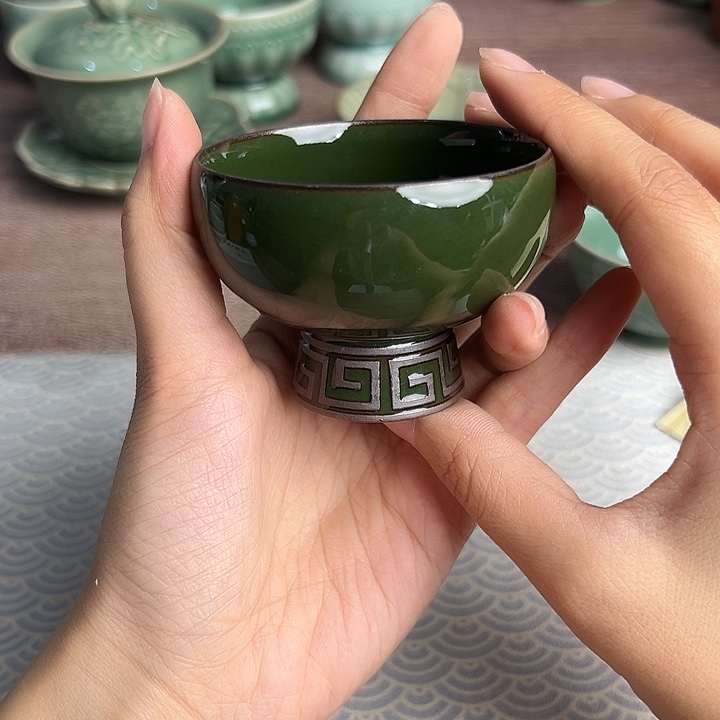 龙泉云间青瓷小米茶器