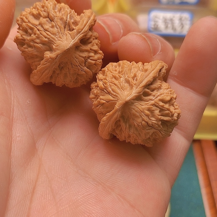 文玩核桃把件32全品野生荔枝纹